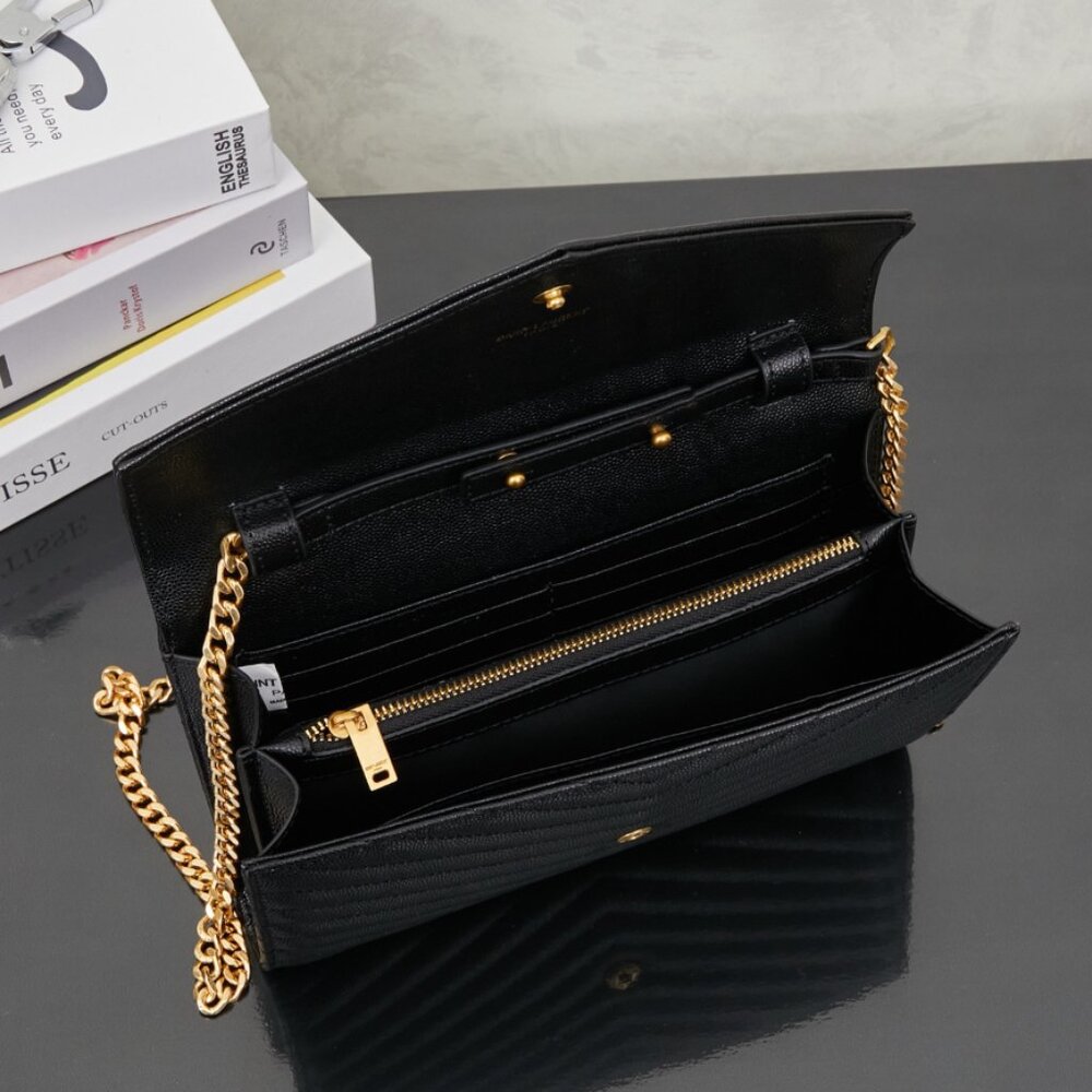 Yves Saint Laurent Grain De Poudre Matelasse Chevron Monogram Chain Bag - Picture 6 of 9